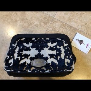 Cake by Petunia Picklebottom